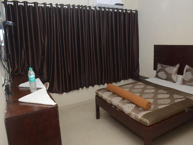 Nilraj Lodge Ratnagiri Luaran gambar